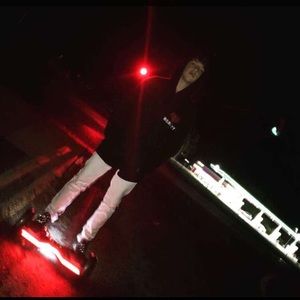 Meet your Posher, Mitchell